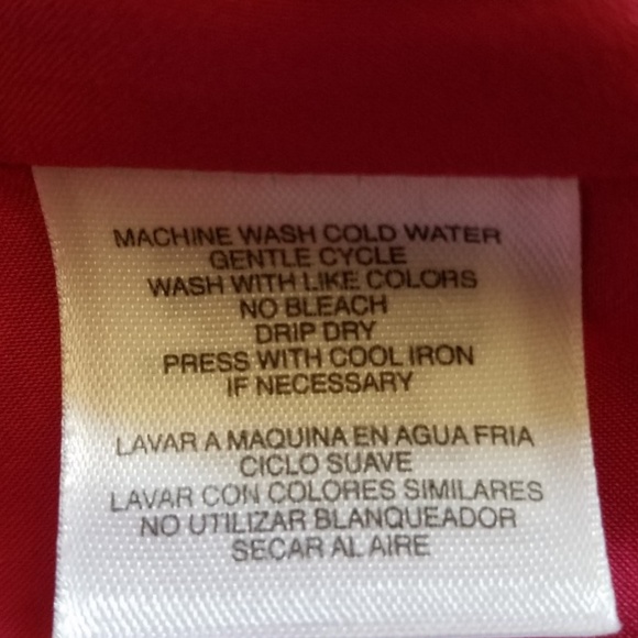 CUTE FLORAL DRESS! - Picture 4 of 5